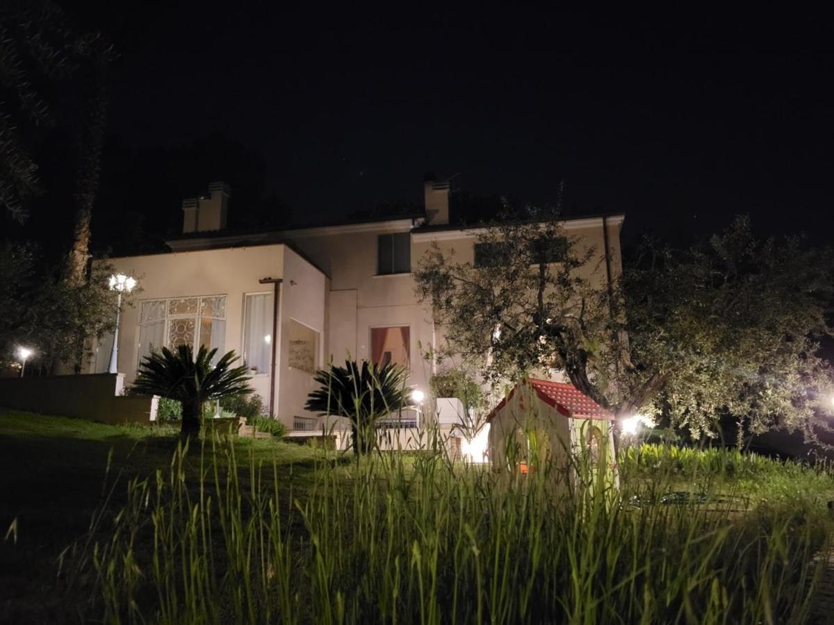 Appartamento Casale Angela Torrevecchia Teatina Esterno foto